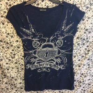 Wet Seal Fashion Tee